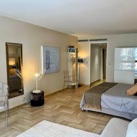 Apartmán Elegant In Gray Albion - Parking,